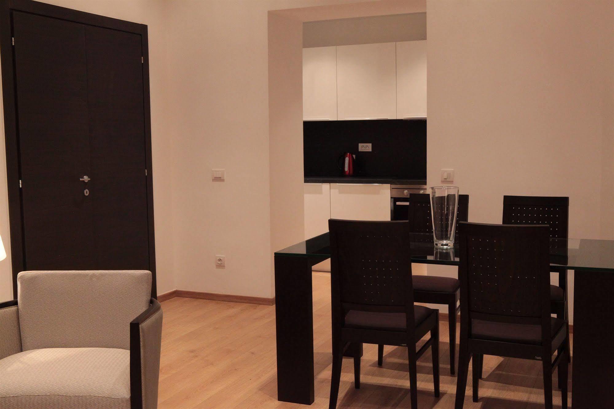 The Palace Suites And Apartments Prága Kültér fotó